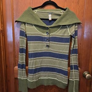 Free People Striped Sweater. Size Small. Moss green w/ Navy Stripes & Pockets